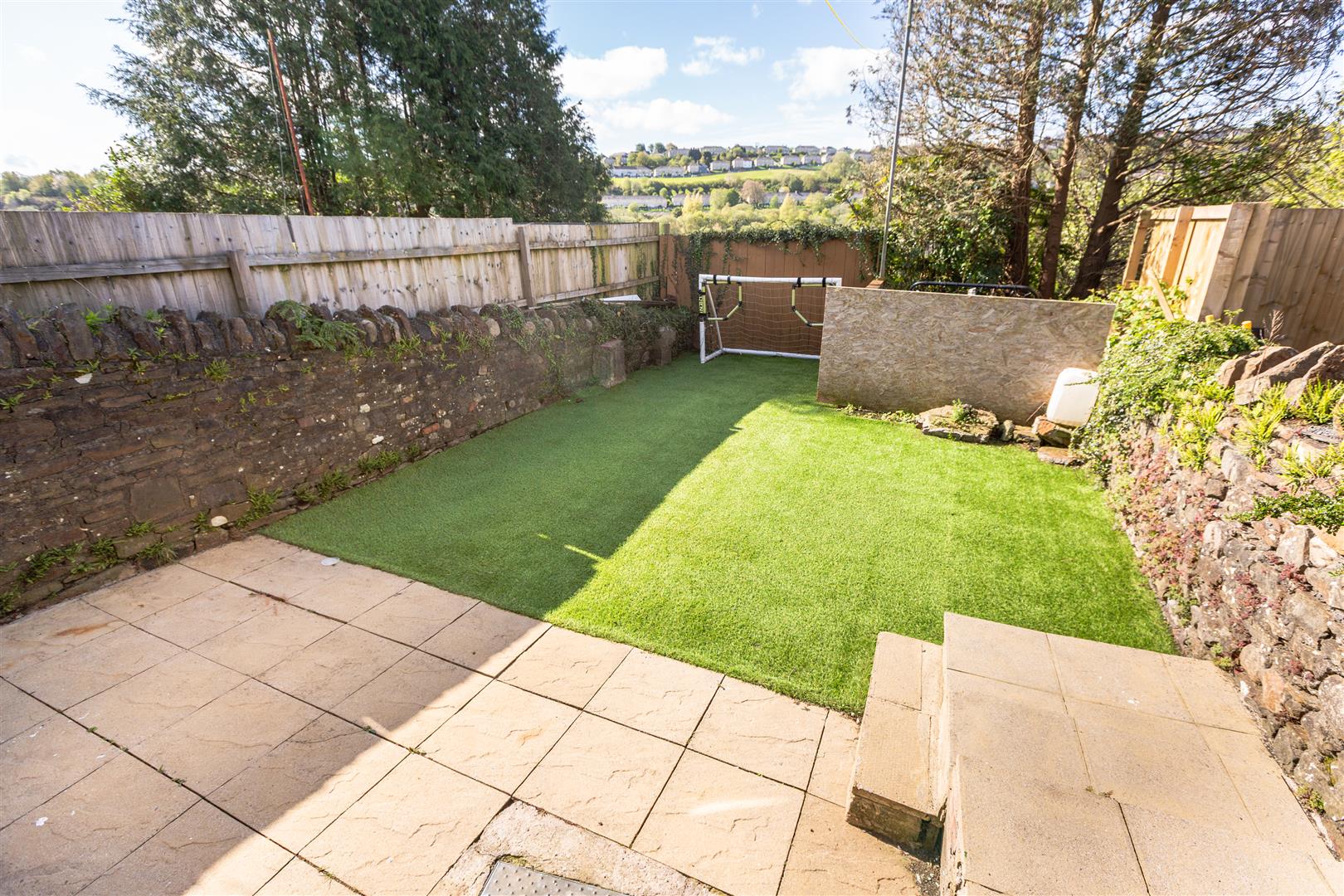 Middle Road, Cwmbwrla, Swansea, SA5 8HE